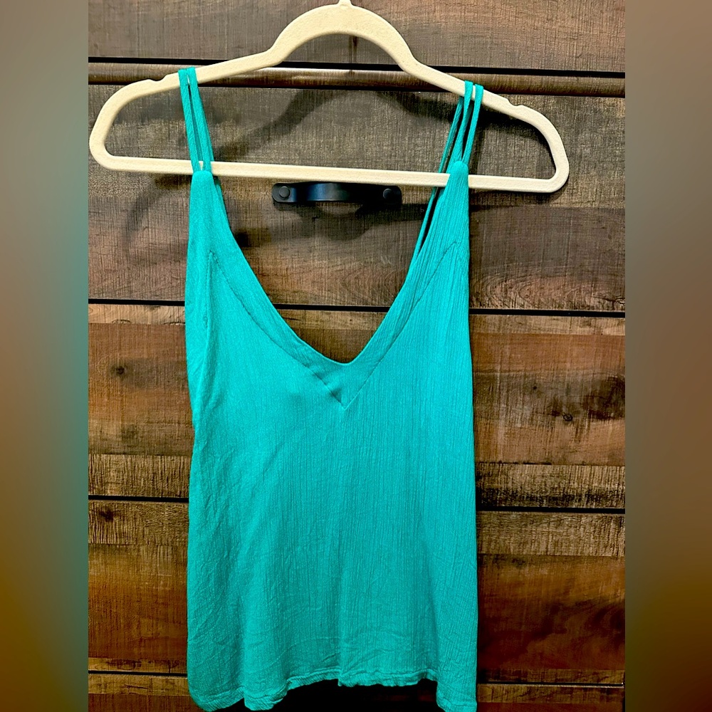 Lulus Emerald Green Strappy, Flowy Tank in Small